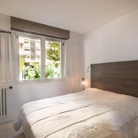 Croisette: 2bdr كان